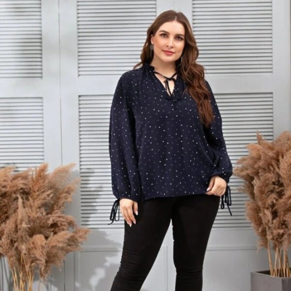 XL Navy Blue Plus SIze Long Sleeve Top - Picture 2 of 5